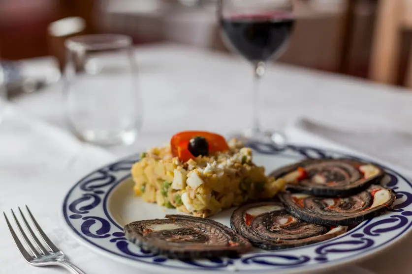 La lamprea seca va rellena con otros ingredientes.