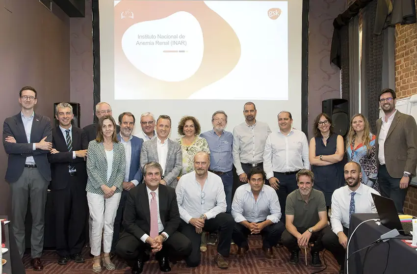 El primer encuentro de INAR, celebrado el 1 de junio, ha concentrado a nefrólogos, cardiólogos, médicos de medicina interna, geriatras y atención primaria, entre otros, para poner en común ideas y actividades con el fin de mejorar la calidad de vida de los pacientes con anemia renal.
