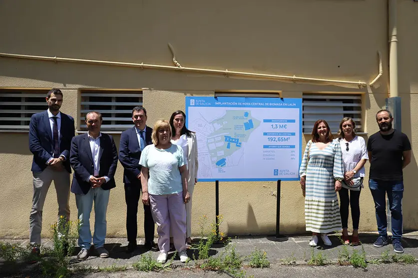 O conselleiro de Cultura, Educación, FP e Universidades, informou hoxe do proxecto xunto ao alcalde e o director xeral de Planificación Enerxética e Recursos Naturais.