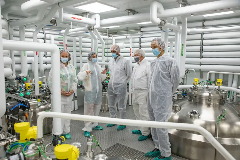 Lorenzo foi recibido polo CEO, Andrés Fernández,