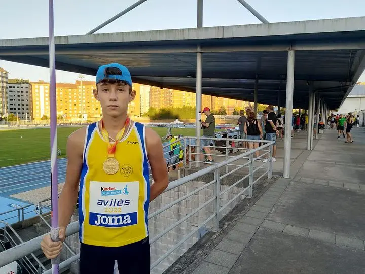 Enzo López. campón España xavelina.