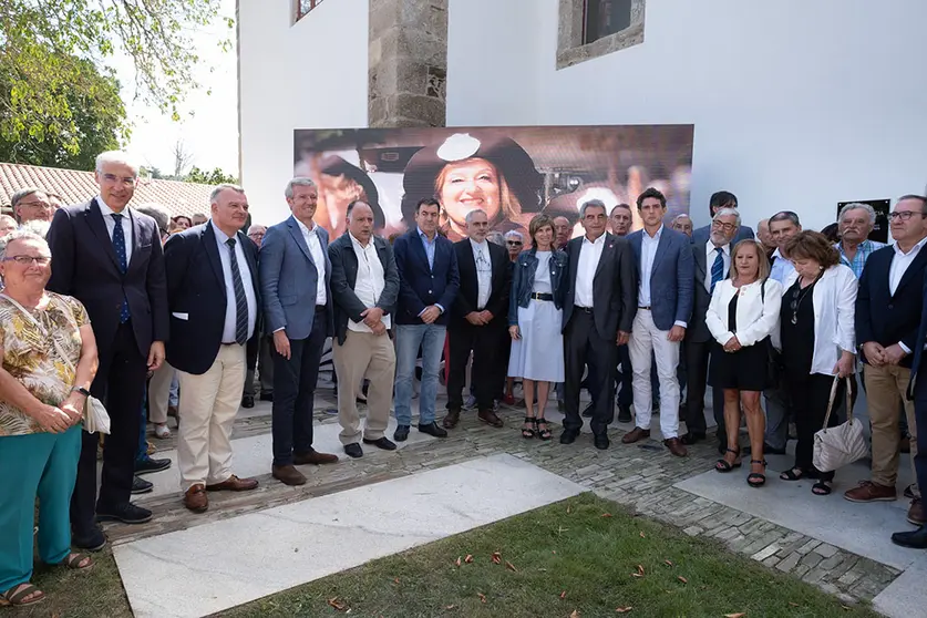 O presidente da Xunta, Alfonso Rueda, acompañado do vicepresidente primeiro, Francisco Conde, asiste en Monforte á misa en lembranza de Aida Menéndez Lorenzo e ao acto de homenaxe no albergue de O Saviñao. Igrexa dos Escolapios (Monforte) - Pazo Bispal de Diomondi (O Saviñao).