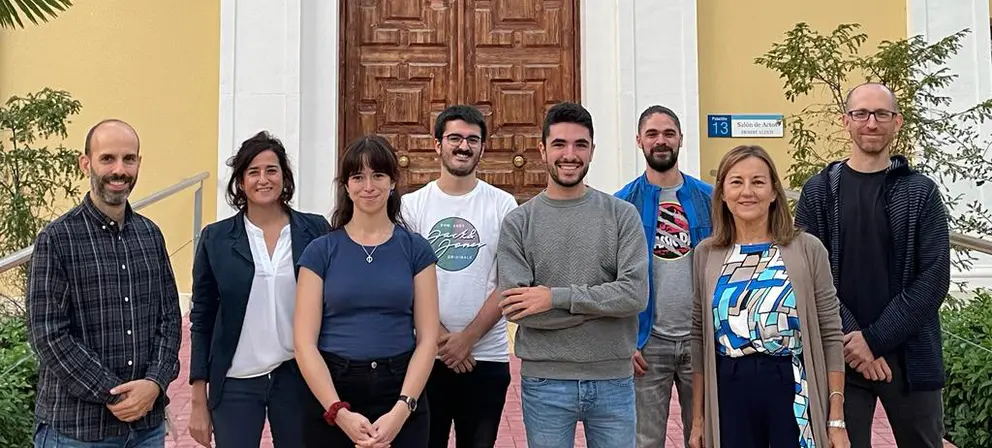 •	David Rubio, Marcos Rubio, Pablo González y Sara Muñoz son los ganadores de la beca para cursar el Máster en Bioinformática aplicada a la Medicina Personalizada y la Salud.