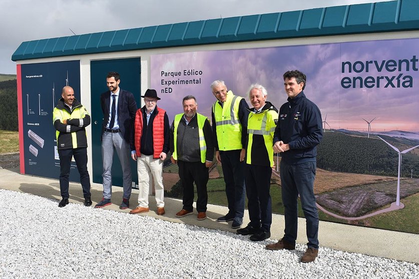 El vicepresidente primero y conselleiro de Economía, Industria e Innovación, Francisco Conde, visitó hoy en Abadín (Lugo) el parque eólico experimental de Norvento.