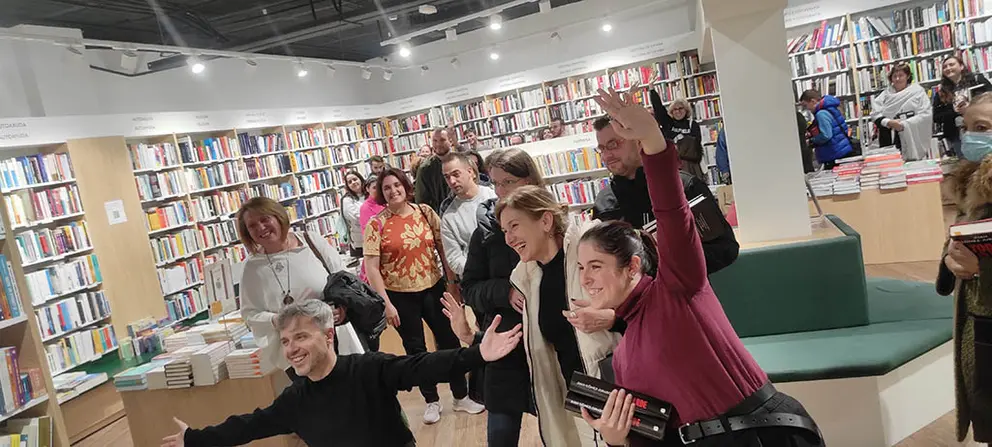 El autor estuvo esta tarde en Compostela con su nuevo thriller, del que ya lleva más de 60.000 ejemplares vendidos desde su publicación en octubre.