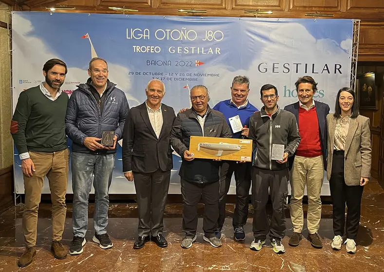 Tripulación del Alboroto ganadora de la Liga. ROY ALONSO