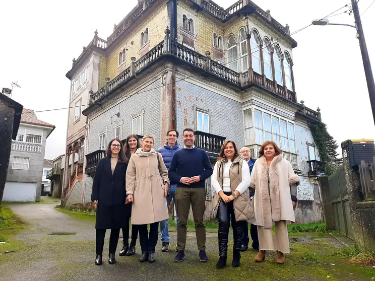 El delegado territorial presidió este mediodía a sesión mensual de la Comisión Territorial de la Delegación de la Xunta en Pontevedra, celebrada en la sede social de la Comunidad de Montes de Soutelo, al amparo de su recorrido itinerante por la provincia.