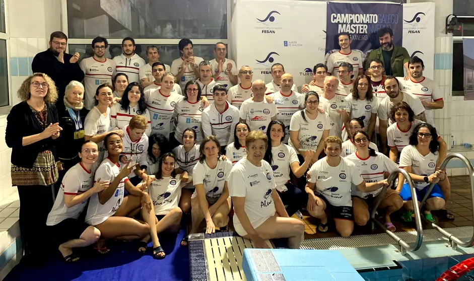 O Club Natación Ponteareas conquista o Campionato Galego Máster celebrado esta fin de semana na vila.
