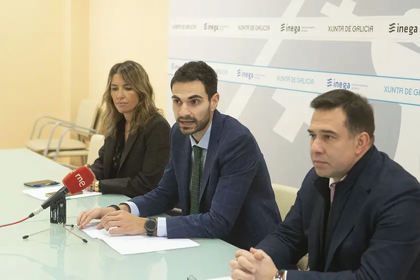 O director xeral de Planificación Enerxética e Recursos Naturais, Pablo Fernández Vila, informa, en rolda de prensa, sobre o programa Galicia Renova Electrodomésticos.