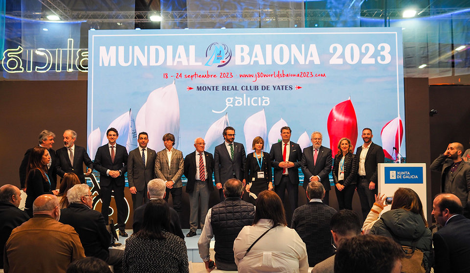 · Autoridades de la Xunta de Galicia y directivos del Monte Real Club de Yates presentaron este viernes en FITUR el MUNDIAL J80 BAIONA 2023.