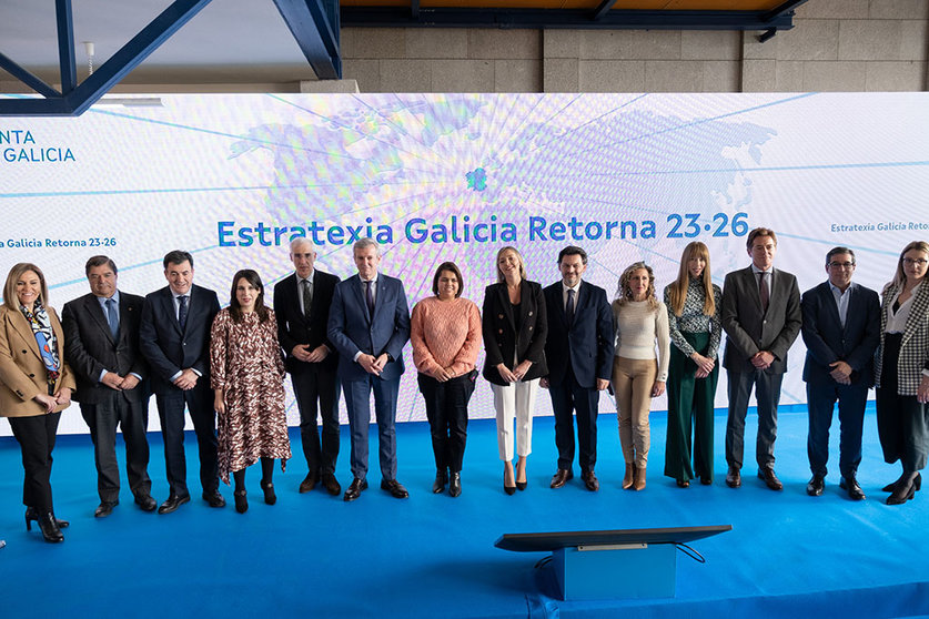 O titular do Executivo galego, Alfonso Rueda, acompañado doutros membros do Goberno autonómico, presenta a Estratexia Galicia Retorna 2023-2026. Centro de Innovación e Servizos da Tecnoloxía e o Deseño (Ferrol), .
