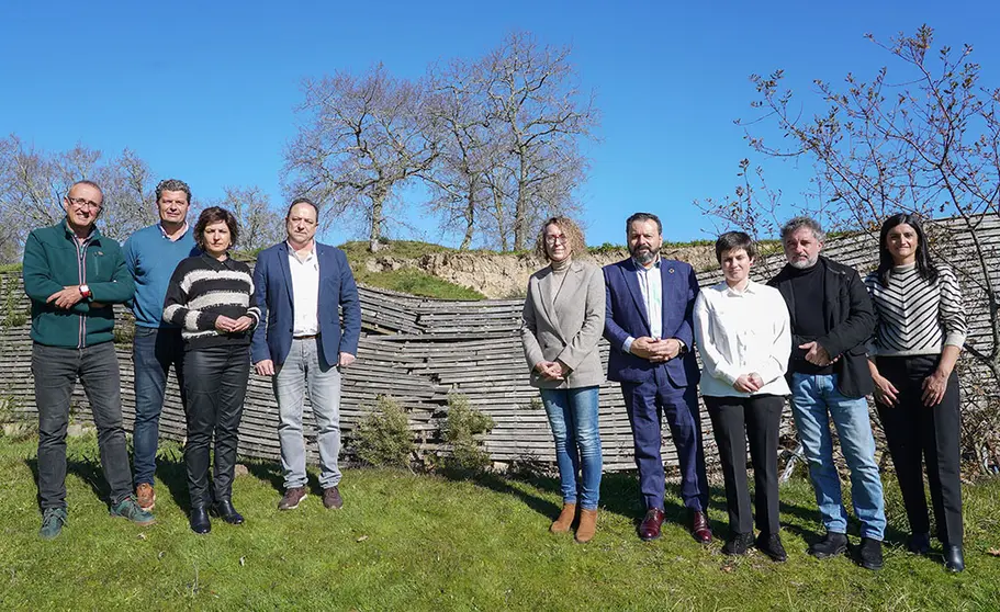 Alcaldes e alcaldesas dos 13 municipios afectados polas innundacións.