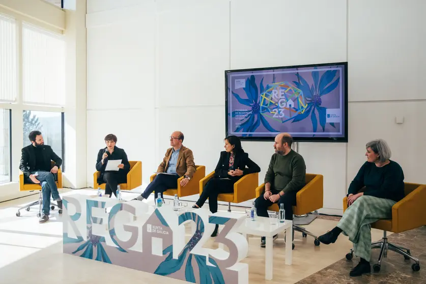 O director xeral de Cultura, Anxo M. Lorenzo, presenta as modalidades do programa, no que destaca a segunda convocatoria das Bolsas REGA de apoio á creación e a apertura das residencias á colaboración internacional e á arte dixital.