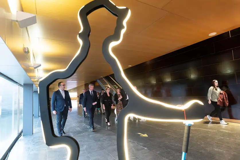 El presidente de la Xunta participa en la presentación del 'Balance del Xacobeo 2021-2022' en Santiago.