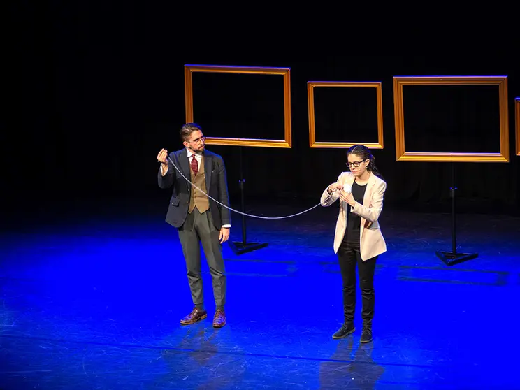 Magia en la manga destaca o papel das mulleres magas.