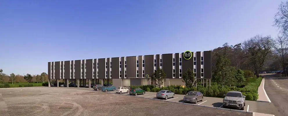 Proxectouse a edificación que se formaliza cun volume único en forma de “prisma rectangular” dun corpo, con tipoloxía en “palafito” de forma que os espazos pechados en planta baixa sexan os mínimos imprescindibles e que se desenvolve en tres plantas.