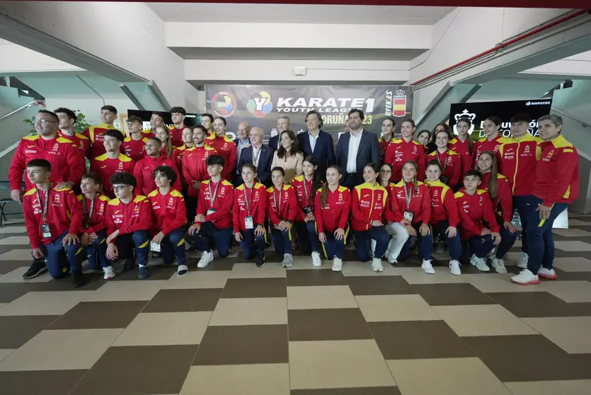 El secretario xeral para o Deporte destaca la treintena de gallegos que competirán y, nombradamente, los cinco integrantes de la selección española como Simón Cancelo, Lucía Guerrero, Martina Soto, Alba Rocha o Eva Rodríguez Loredo.