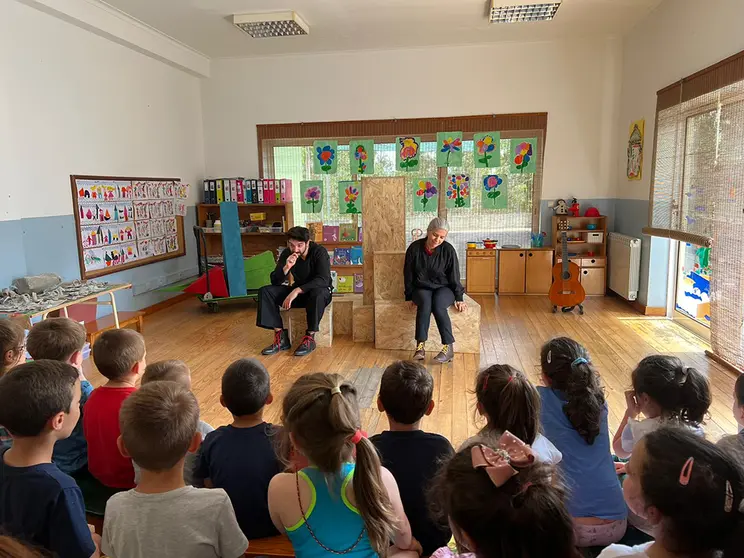 'A Maior Flor do Mundo' de José Saramago.