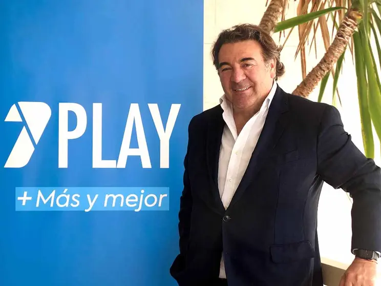 El grupo de telecomunicaciones cuenta con el músculo financiero de la gestora de
inversiones Pioneer Point Partners y un experimentado equipo. Al frente del mismo se encuentra
su CEO, José Carlos Oya.