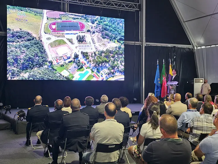 Apresentação anteprojeto Peneireiro Eco Park.