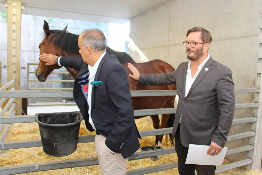 El alcalde de Ponte de Lima, Vasco Ferrás, y el presidente de TPNP, Luís Pedro Matíns, durante la presentación de la Feria, en Ponte de Lima.