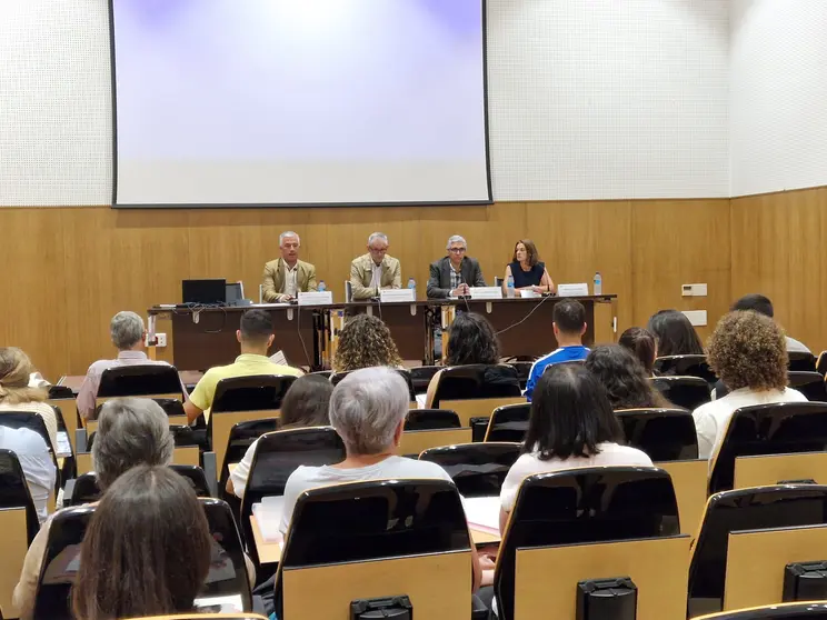 O secretario xeral de Política Lingüística participa na inauguración da XVI edición do curso de verán de dinamización lingüística ‘Traballando en lingua’.