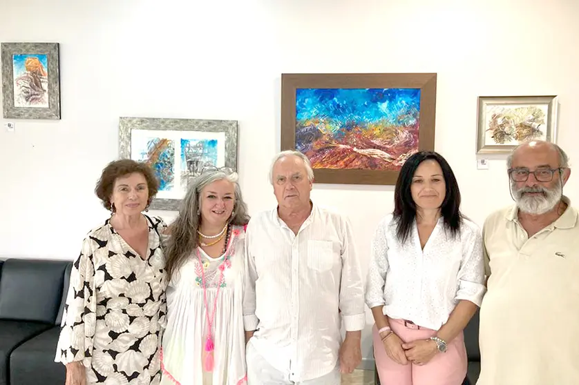 Rey, Mila Alonso (segunda por la izquierda), Ruibal, Torres y Hernández.