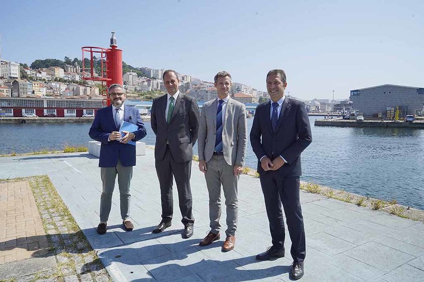El conselleiro do Mar se reunió con el presidente de la Comisión de Pesca del Parlamento Europeo.