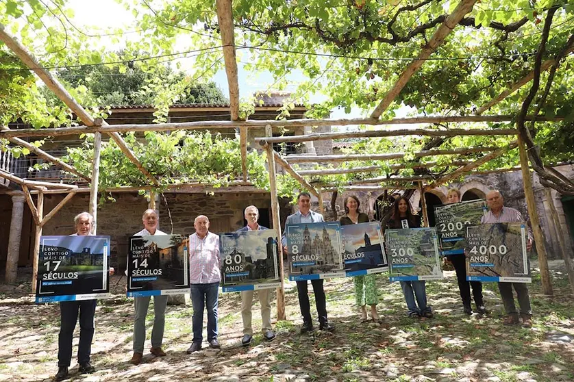 O conselleiro de Cultura, Educación, FP e Universidades, Román Rodríguez, visita o Mosteiro de San Salvador de Camanzo coincidindo co inicio desta iniciativa
