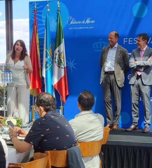 La conselleira de Economía, Industria e Innovación, María Jesús Lorenzana, participó en el acto de conmemoración del 30 aniversario de la Quincena de Galicia en México, en el Palacio de Hierro.