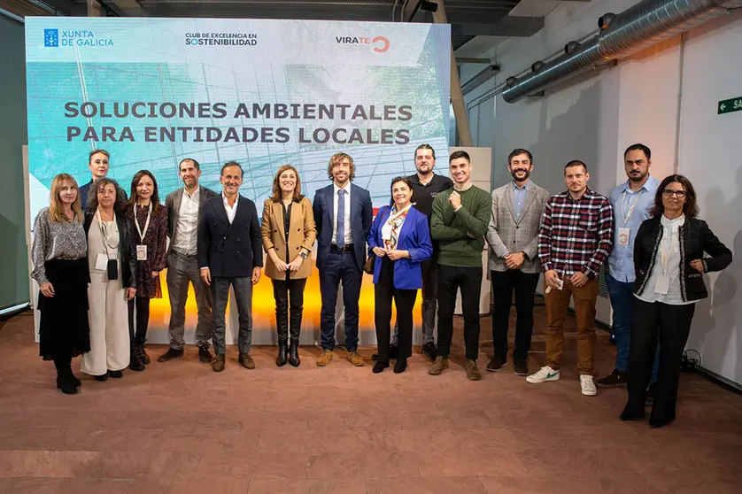 La vicepresidenta segunda y conselleira de Medio Ambiente, Territorio y Vivienda clausuró hoy en Santiago la Jornada sobre soluciones ambientales para entidades locales.