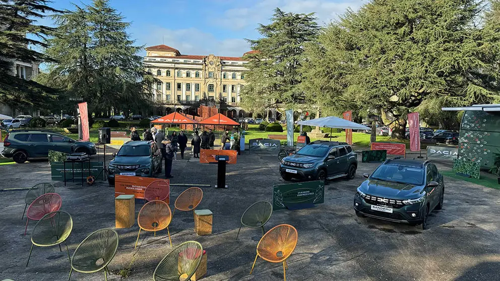 "Hemos conjugado ciencia y humor, consiguiendo una exposición que unifica
ambas cosas, que habla a los universitarios en su idioma y que cocina la 
ciencia, el humor y las redes sociales", Jesús Ramos, director del Tour Universitario Cajal.