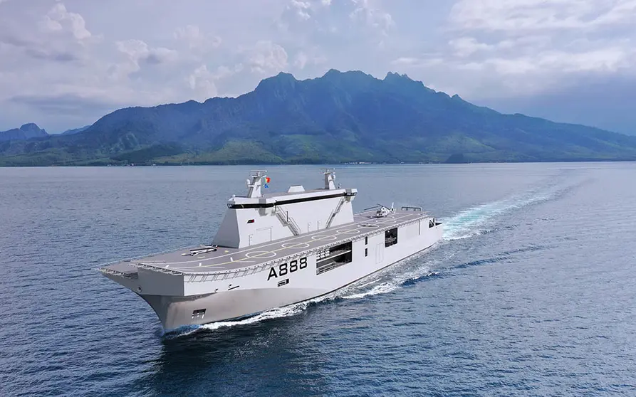 Assinatura do contrato para a construção da Plataforma Naval MultifuncionaL