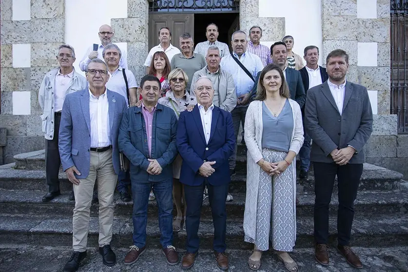 Alcaldes EsMontañas.