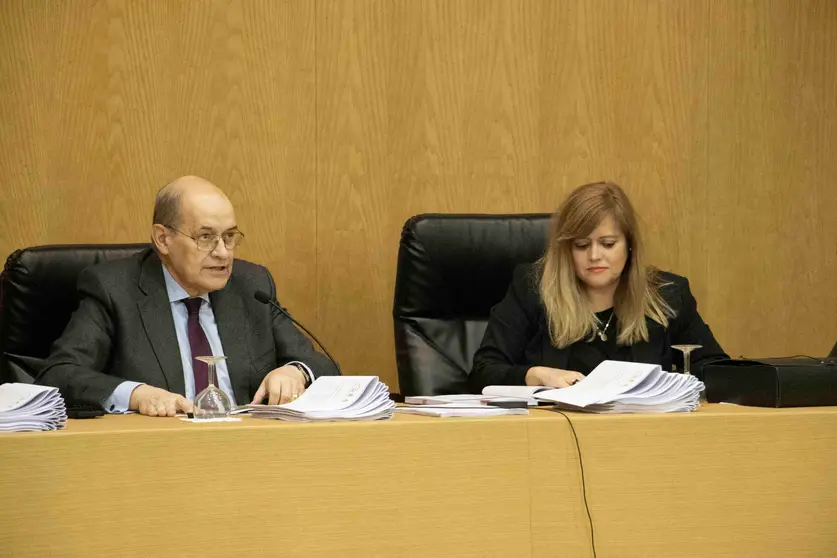 Representantes de  Gándara Moure, Agustín Gándara y María Dolores Rodríguez.