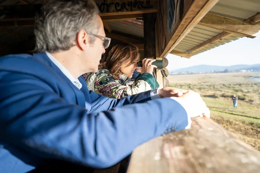 A vicepresidenta segunda e conselleira de Medio Ambiente, Territorio e Vivenda visitou o Esteiro do Miño con motivo do Día mundial dos humidais.