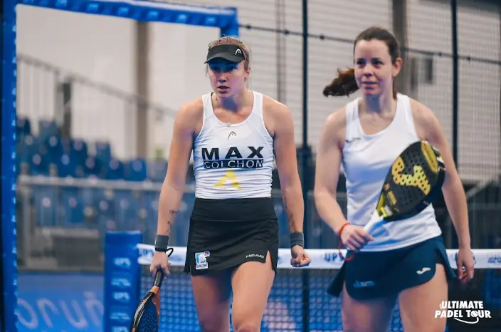 Jessica Castelló y Claudia Jensen.