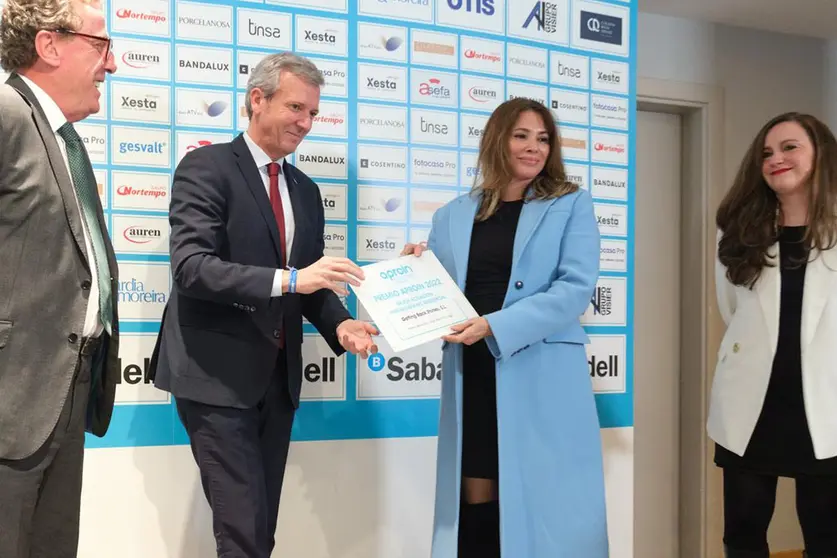 El presidente de la Xunta en funciones asiste en Vigo a la XXVIII edición de los Premios Aproin.