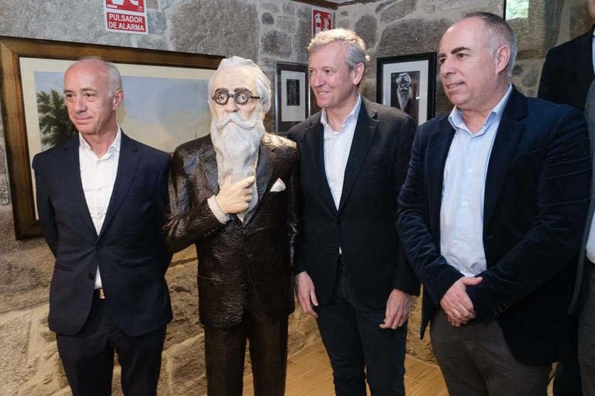 El presidente de la Xunta en funciones visitó hoy la Casa Museo Valle Inclán en Vilanova de Arousa, después de su rehabilitación.