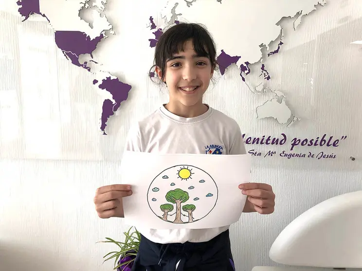 A gañadora do concurso, Chloe Pérez Moreno, alumna de quinto curso do CPR Nosa Señora da Asunción de Sarria (Lugo).