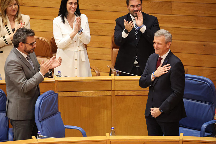 O Parlamento de Galicia elixe presidente da Xunta a Alfonso Rueda.