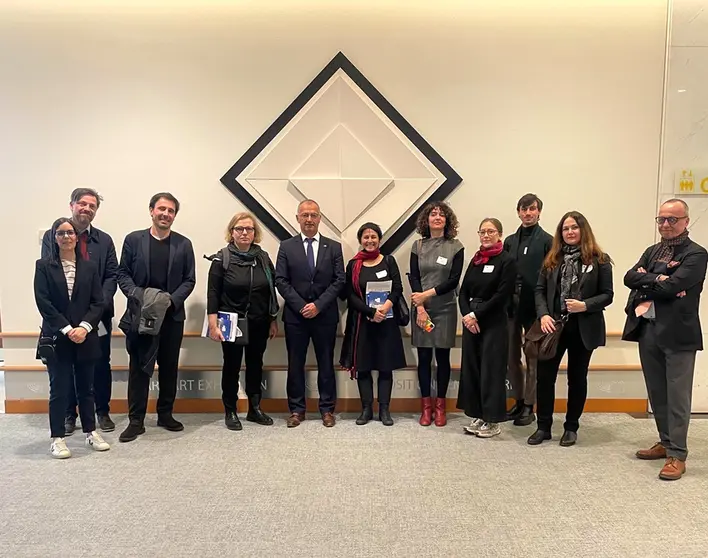 FBAC visita Bruxelas e dá a conhecer a BIAC no Parlamento Europeu.