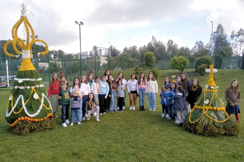 La Florida de Sanxenxo se lleva el primer premio de los Maios convocados por La Cultural.