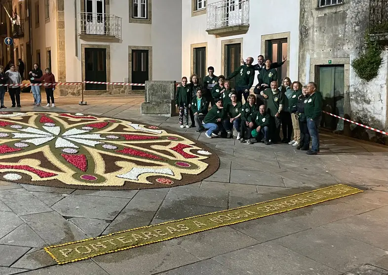 La alfombra en la plaza de Monção.