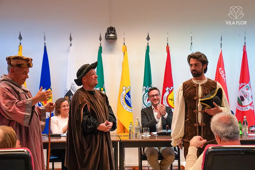 Os técnicos do Município de Póvoa de Lanhoso fizeram um exaustivo trabalho de pesquisa que documenta a passagem do Barão Leon Rosmithal pelo concelho de Vila Flor.