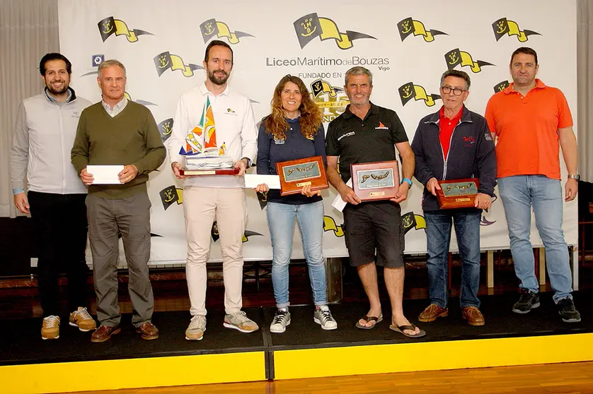 Tripulaci&oacute;n del Bon III, de V&iacute;ctor Carri&oacute;n y Ana Sardi&ntilde;a.