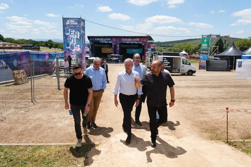 Rueda destaca que O Son do Camiño permite situar a la comunidad en la élite de la música internacional y llevar la marca Galicia por todo el mundo.