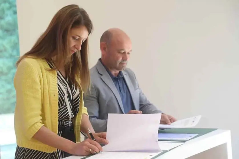 La conselleira de Medio Rural participó hoy en un acto de firma que tuvo lugar en el Pazo de Sergude, en Boqueixón.