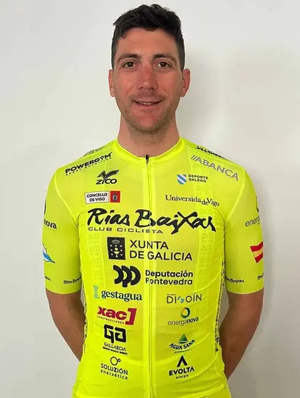 Fran Rus renueva con el Vigo-Rías Baixas para 2025.