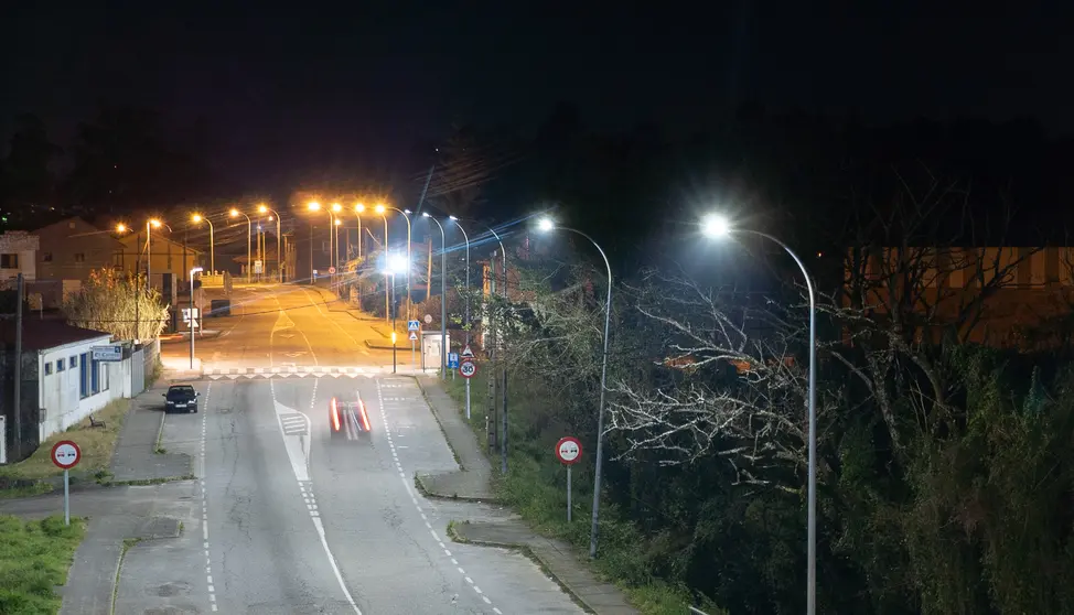 Cambio Luminarias en Rebordáns.